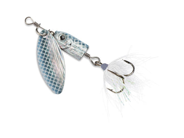 Blue Fox Flash Spinner 01 delivers bright flash and vibration to attract fish