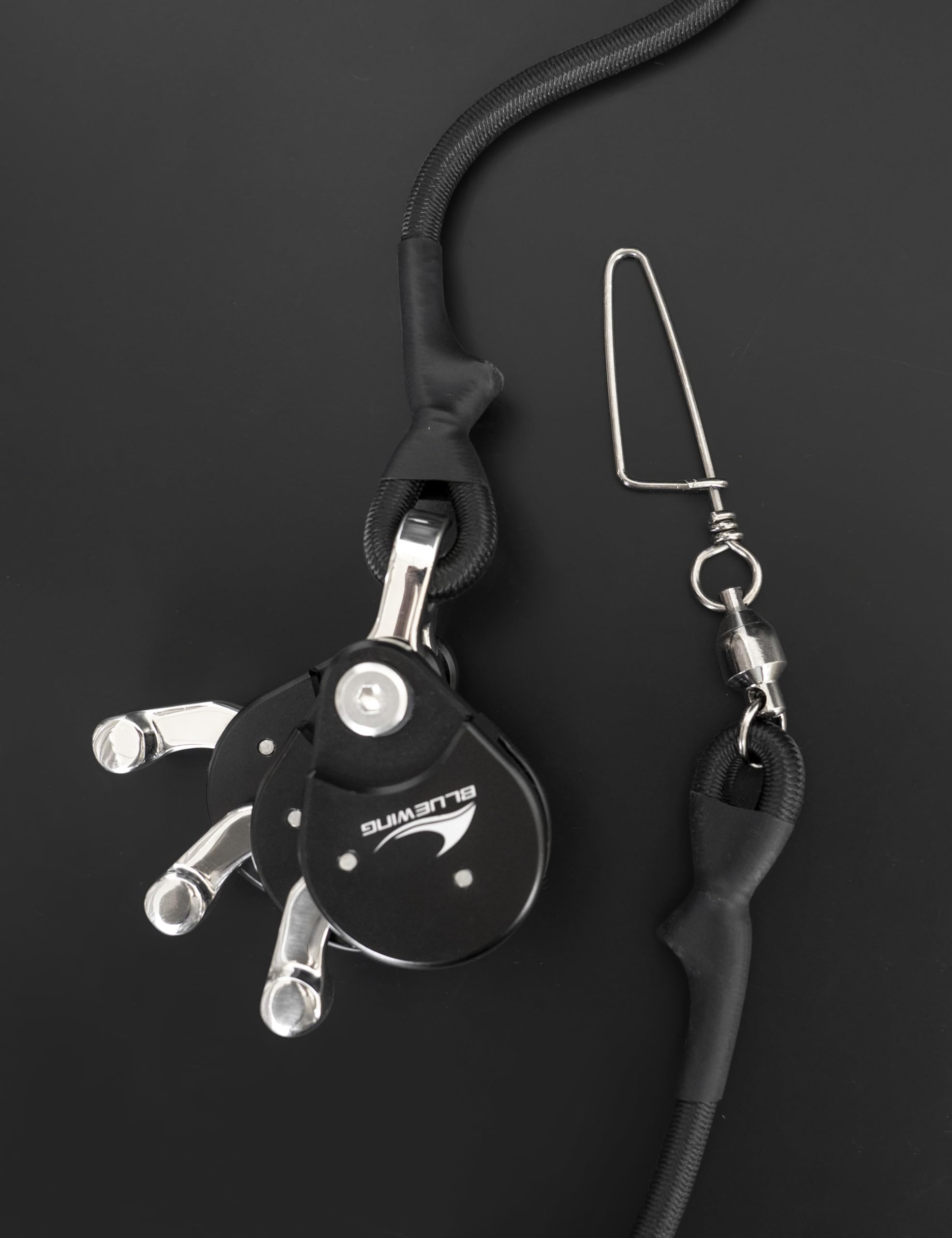 BLUEWING aluminium alloy body halyard pulley black delivers durable performance in saltwater environments.