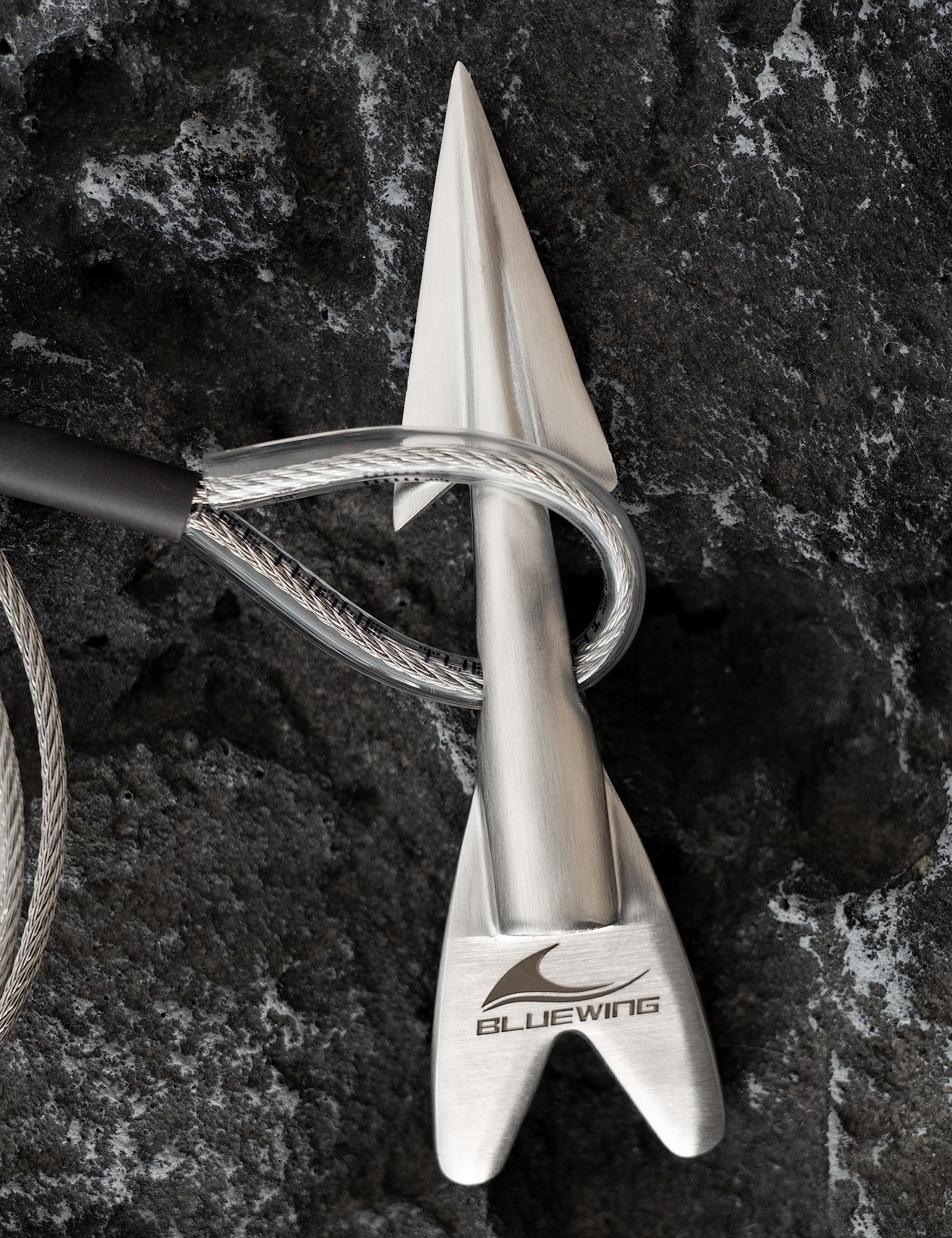 BlueWing harpoon setup ideal for marlin and swordfish from boat or pier.