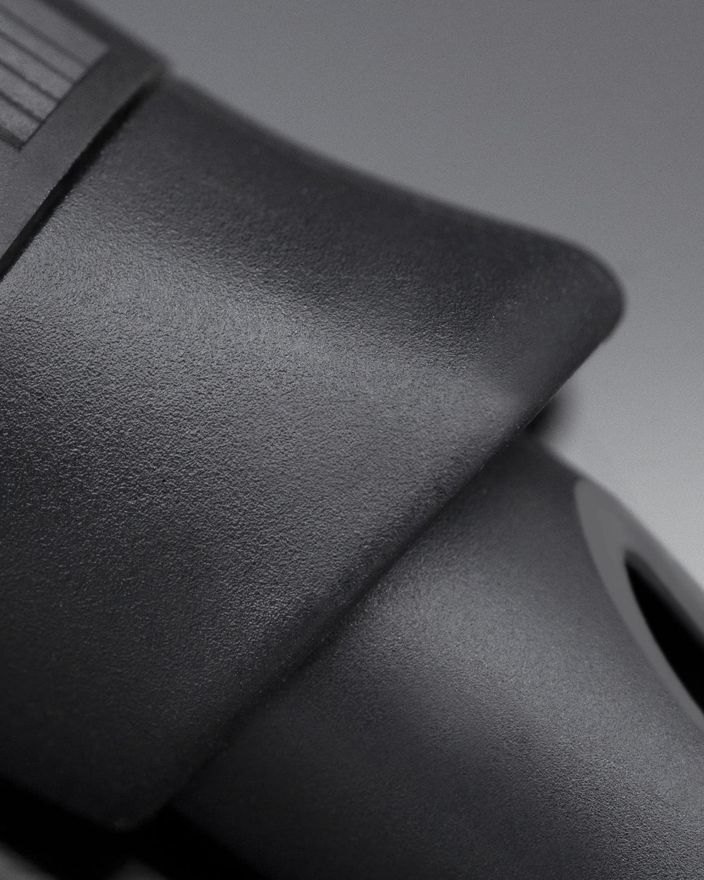 Slip-resistant textured finish on BLUEWING reel seat