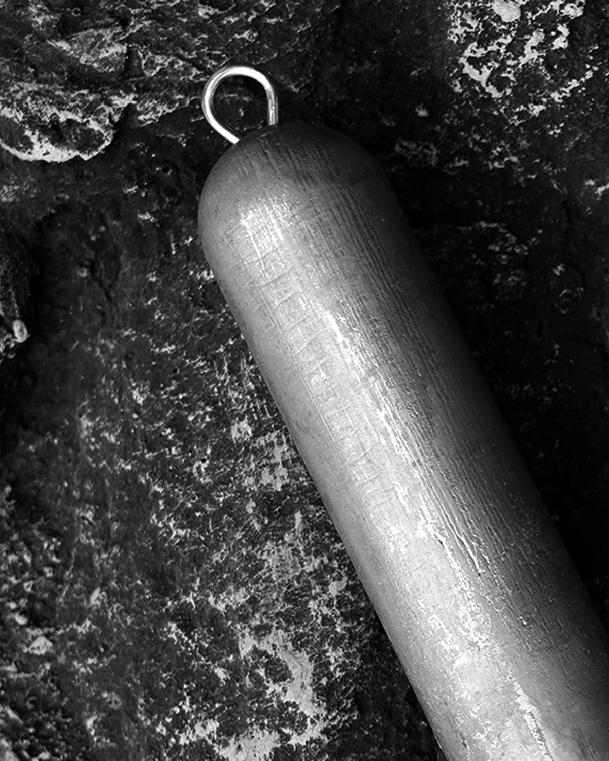BLUEWING Deep Drop Weights durable lead material withstands saltwater use