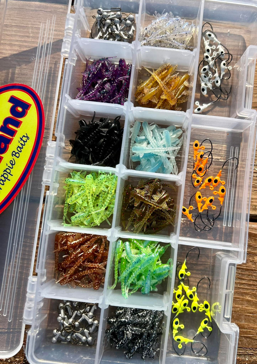 Bobby Garland Itty Bit Mayfly 20-pack for multiple outings