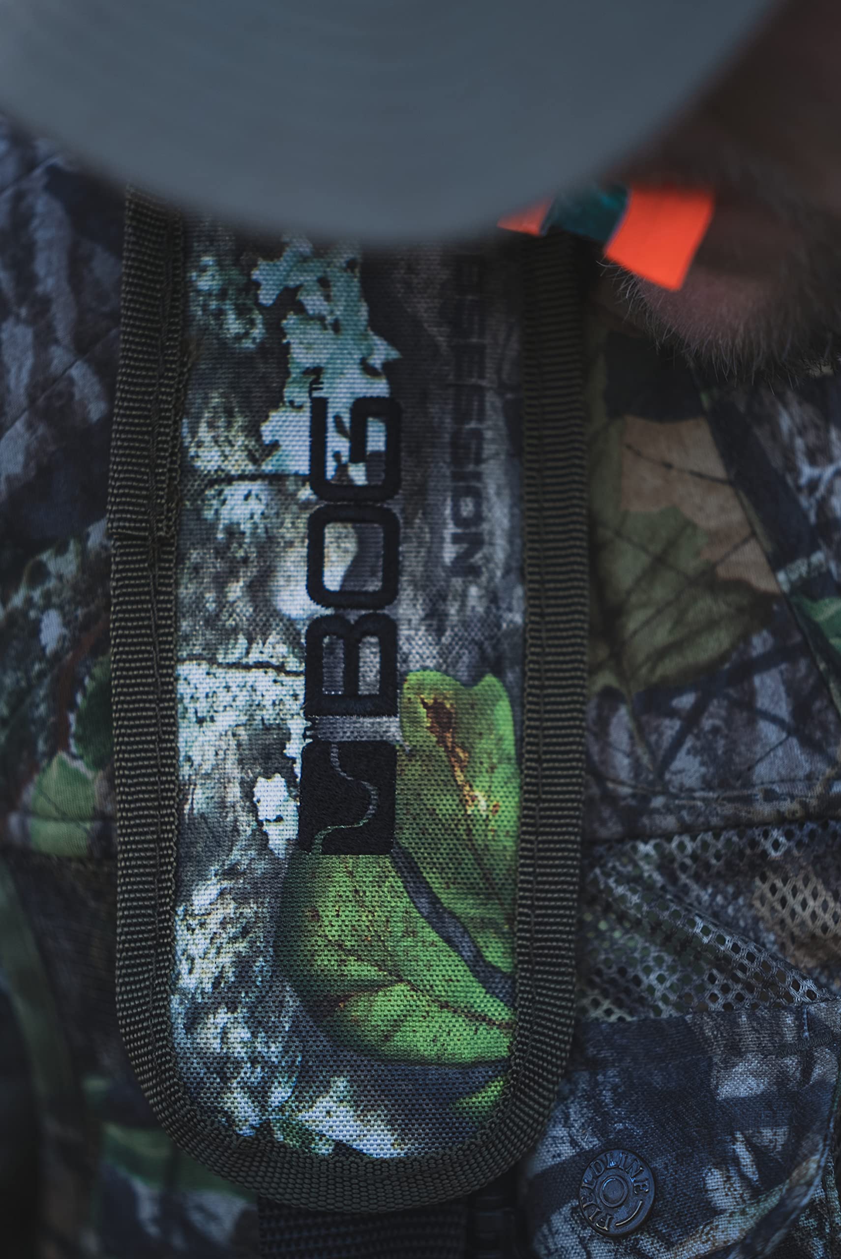 Shoulder carry strap enables easy transport of the chair.