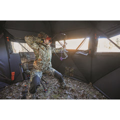 Bolderton silent 360-degree swivel in use during dawn hunt.