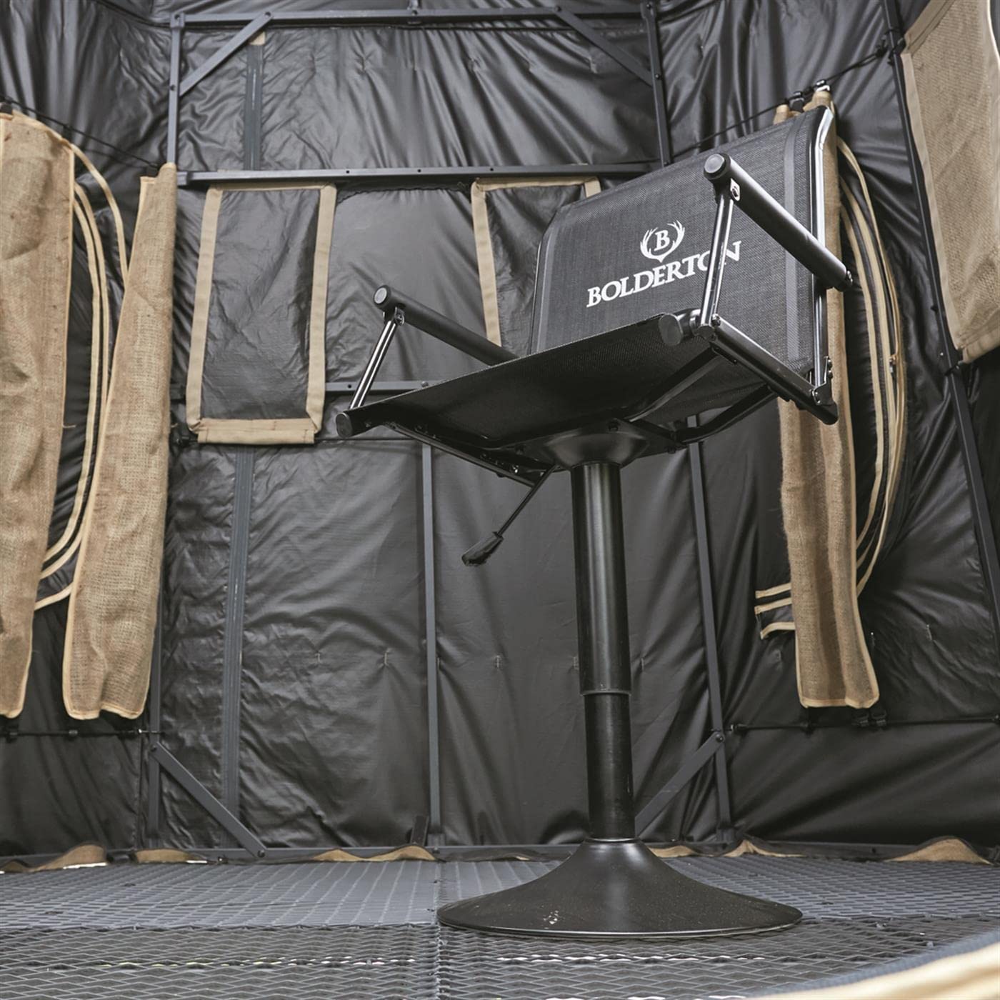 Bolderton swivel base enables smooth 360-degree rotation for quick scanning.