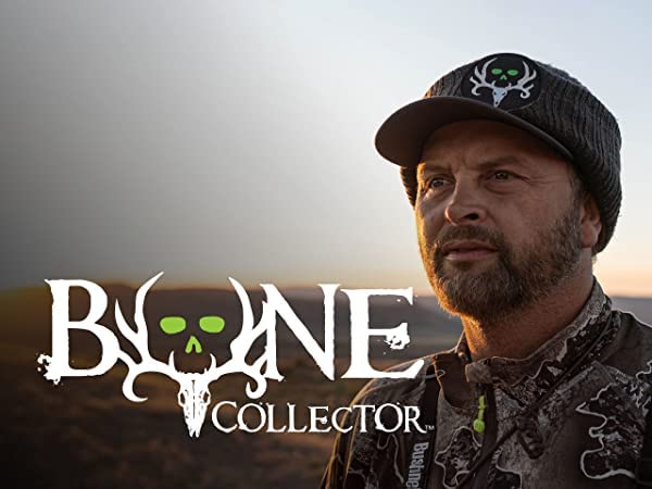 Bone Collector Doe Bleat Call in hand shows ergonomic, easy-to-use design.
