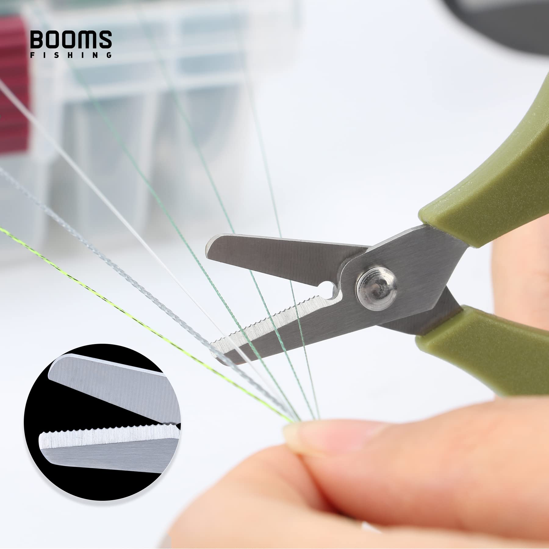 Compact 3.9-inch fishing line cutter for braided and mono lines