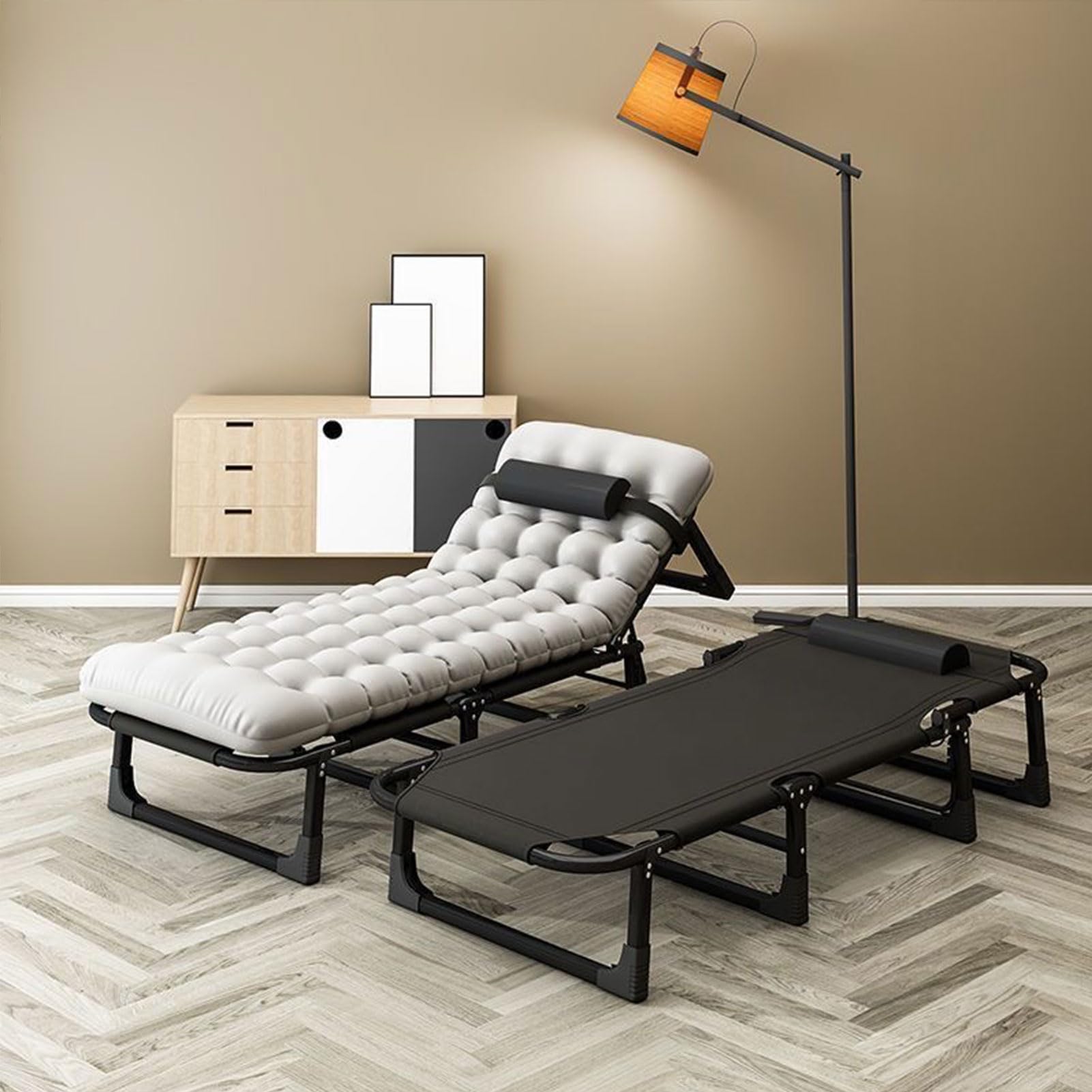 Bop cot provides portable comfort for lawn and backyard gatherings.