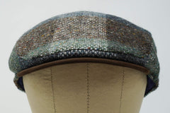 Borges & Scott Sloan deep blue lining enhances comfort in wet weather.