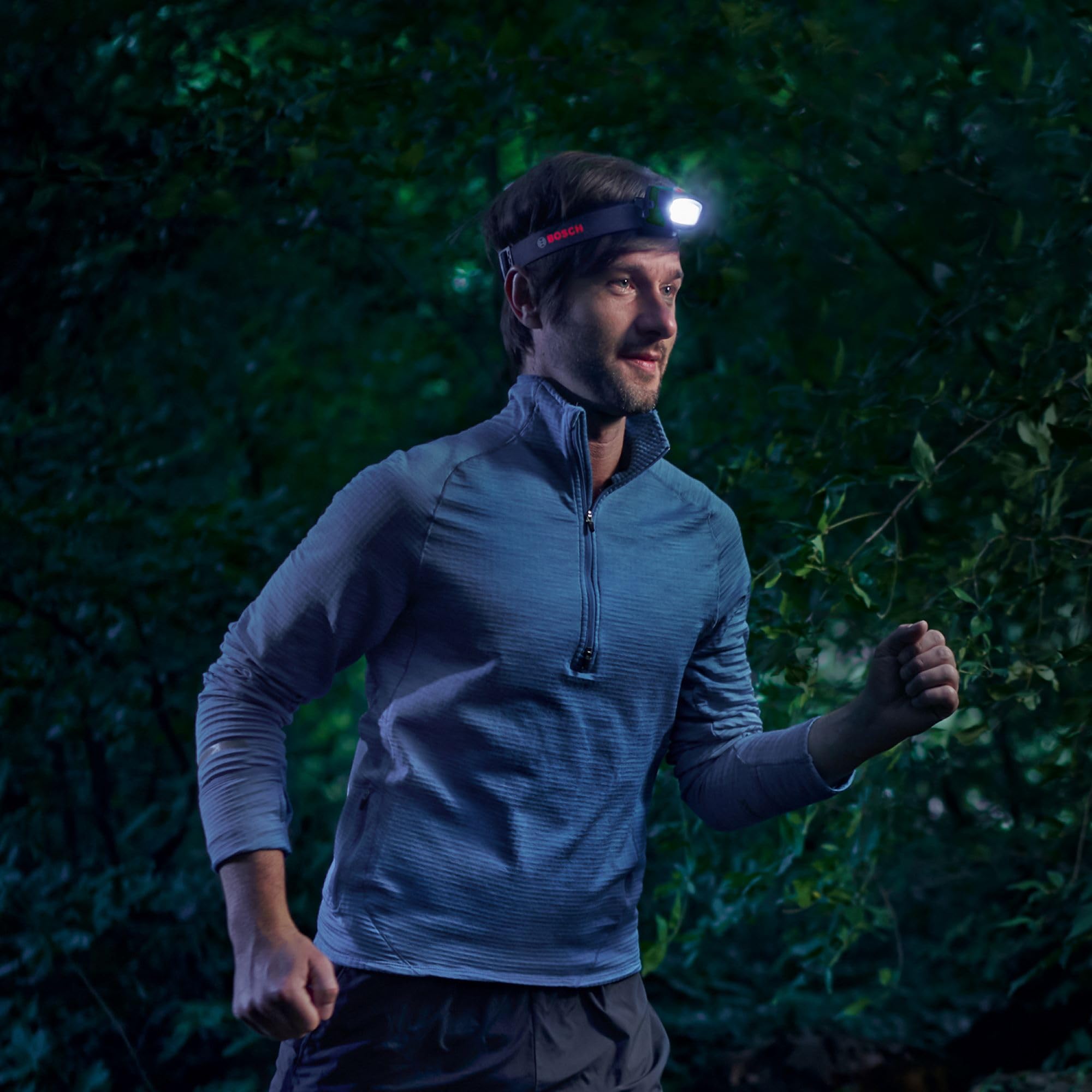 Bosch Head Lamp IPX4 waterproof for weather-ready lighting.