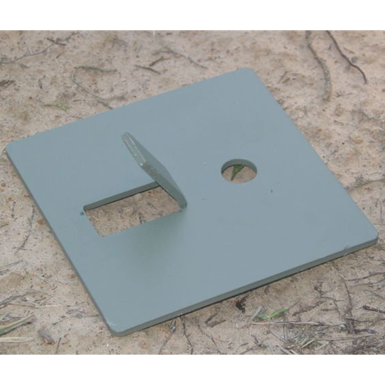 Boss Buck heavy-duty foot pad keeps feeders level in wet terrain.