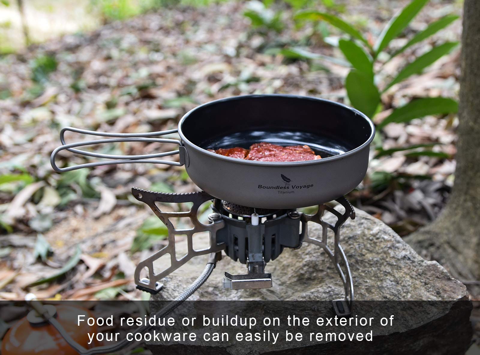 Boundless Voyage smooth exterior finish cleans quickly after outdoor cooking.