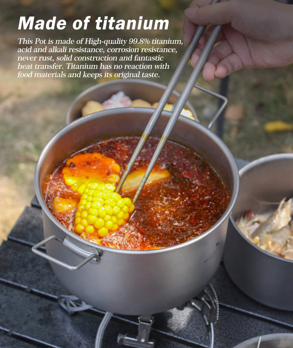 Boundless Voyage Ti2109C pot-sandblasted-surface resists fingerprints and dirt.