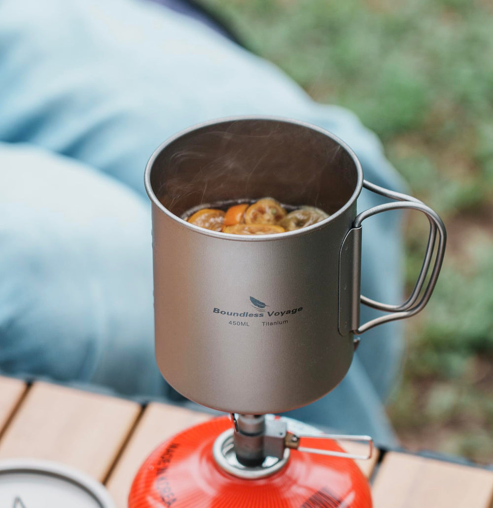 Boundless Voyage titanium cup leakproof lid; prevents drips during travel.
