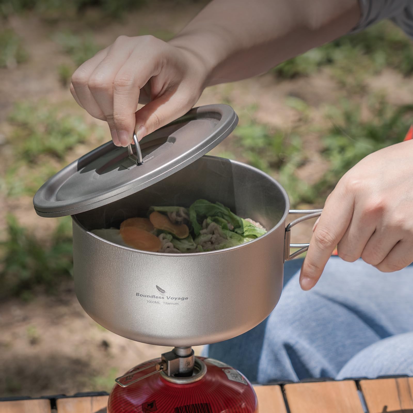 Boundless Voyage 1L pot capacity ideal for soups, noodles, or porridge.