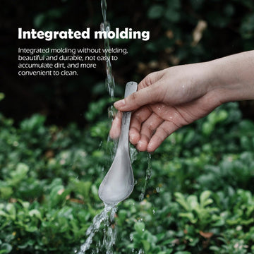 Boundless Voyage ultralight spoon weighs about 20g for travel.