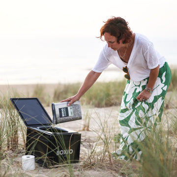 BOXIO Sit sturdy seat-2 complements seating for two campers