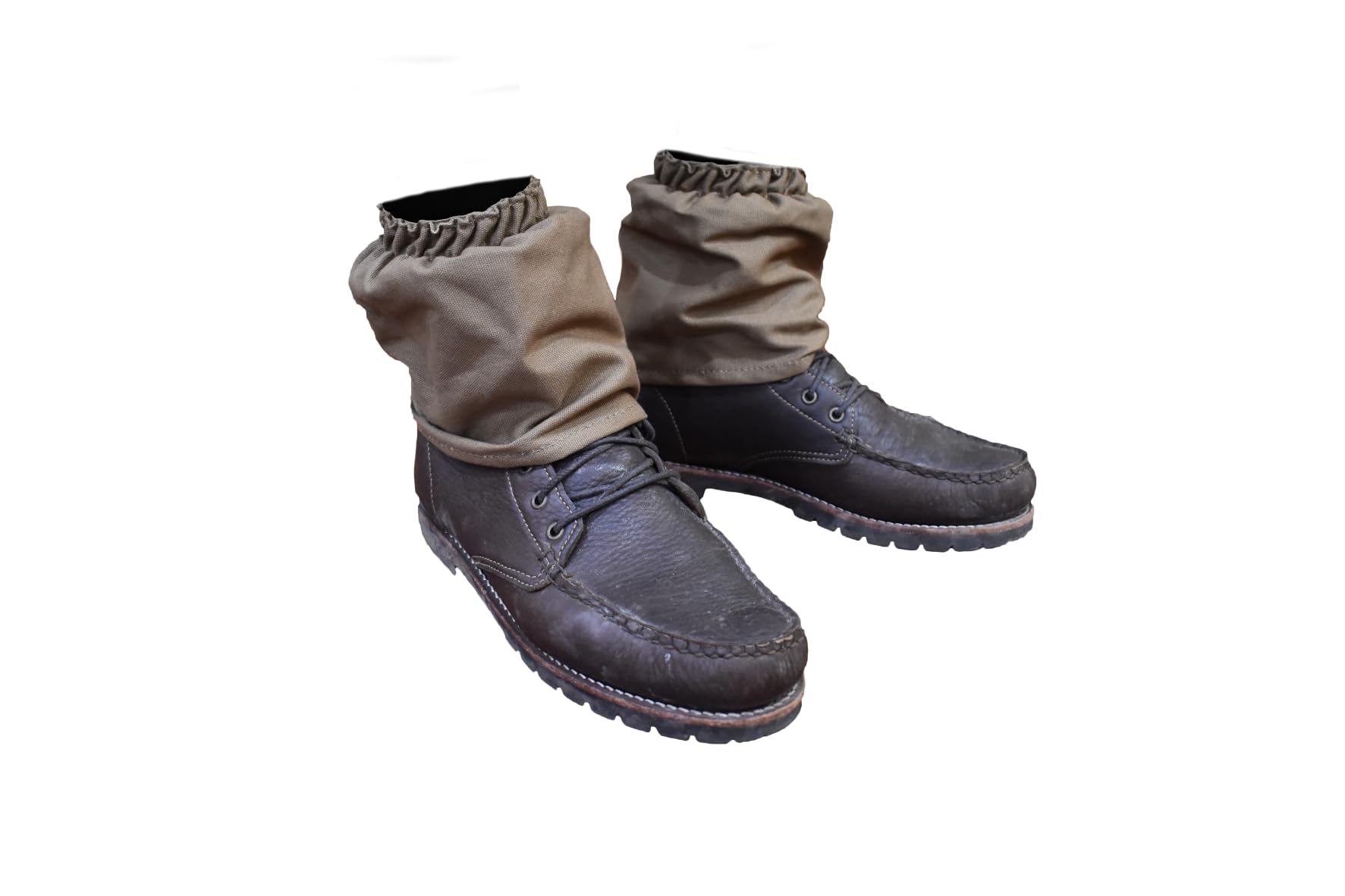 Close-up of Boyt Harness 0GA100002 Canvas Gaiters Tan fabric and elastic band