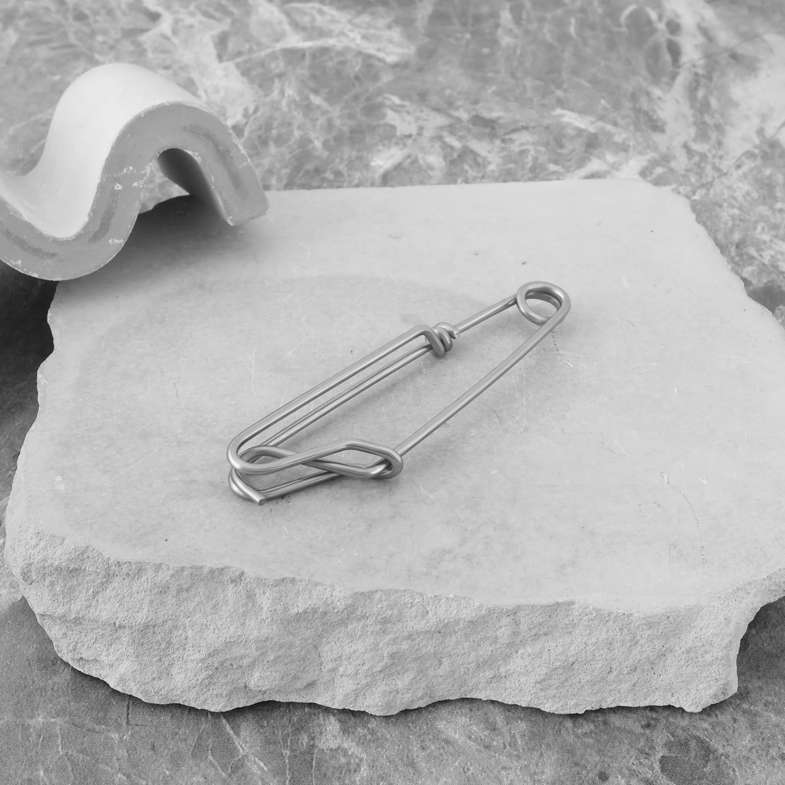 Easy on off snap Briny River line clip with 2x80mm size