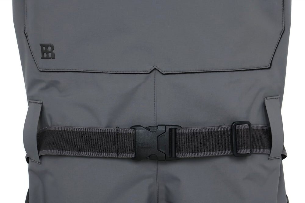 BRIVER adjustable belt and suspender offer a personalized, secure fit on outdoor trips.