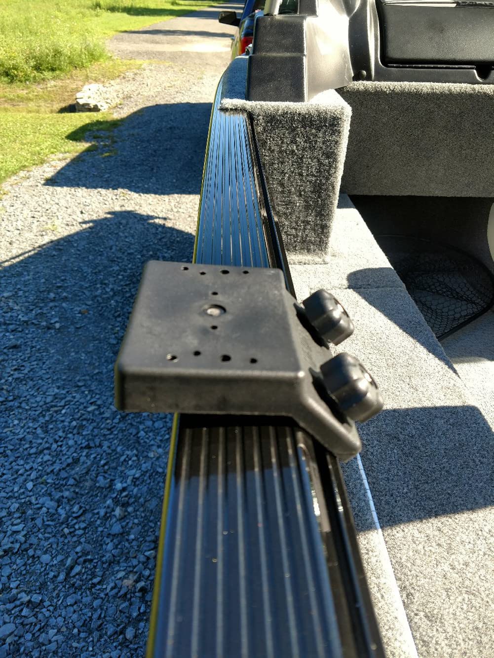 Close-up of fiber-glass injected nylon construction of the bracket