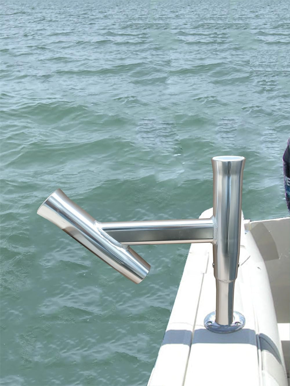 Brocraft Aluminum Rod Rigger angled view shows secure hold under load.