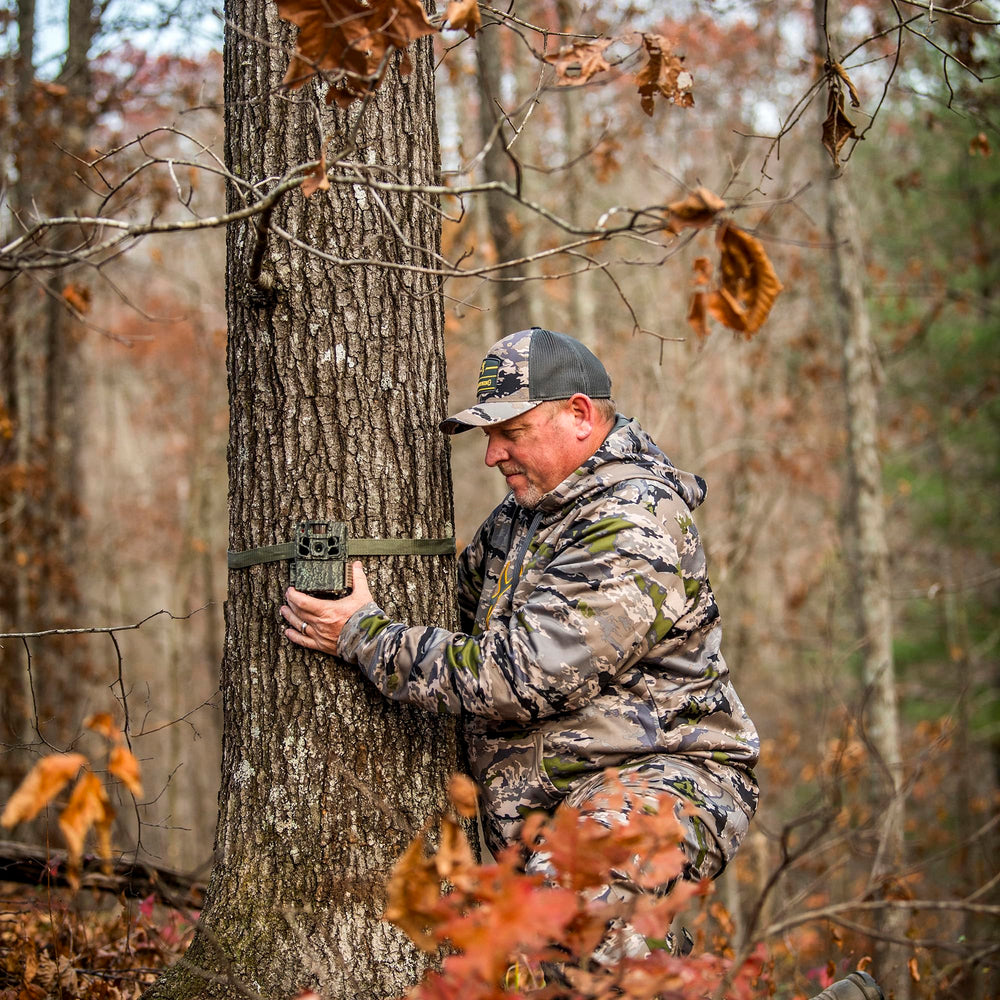 Browning Dark Ops FHDR40 HDR video captures hidden moments without startling animals.