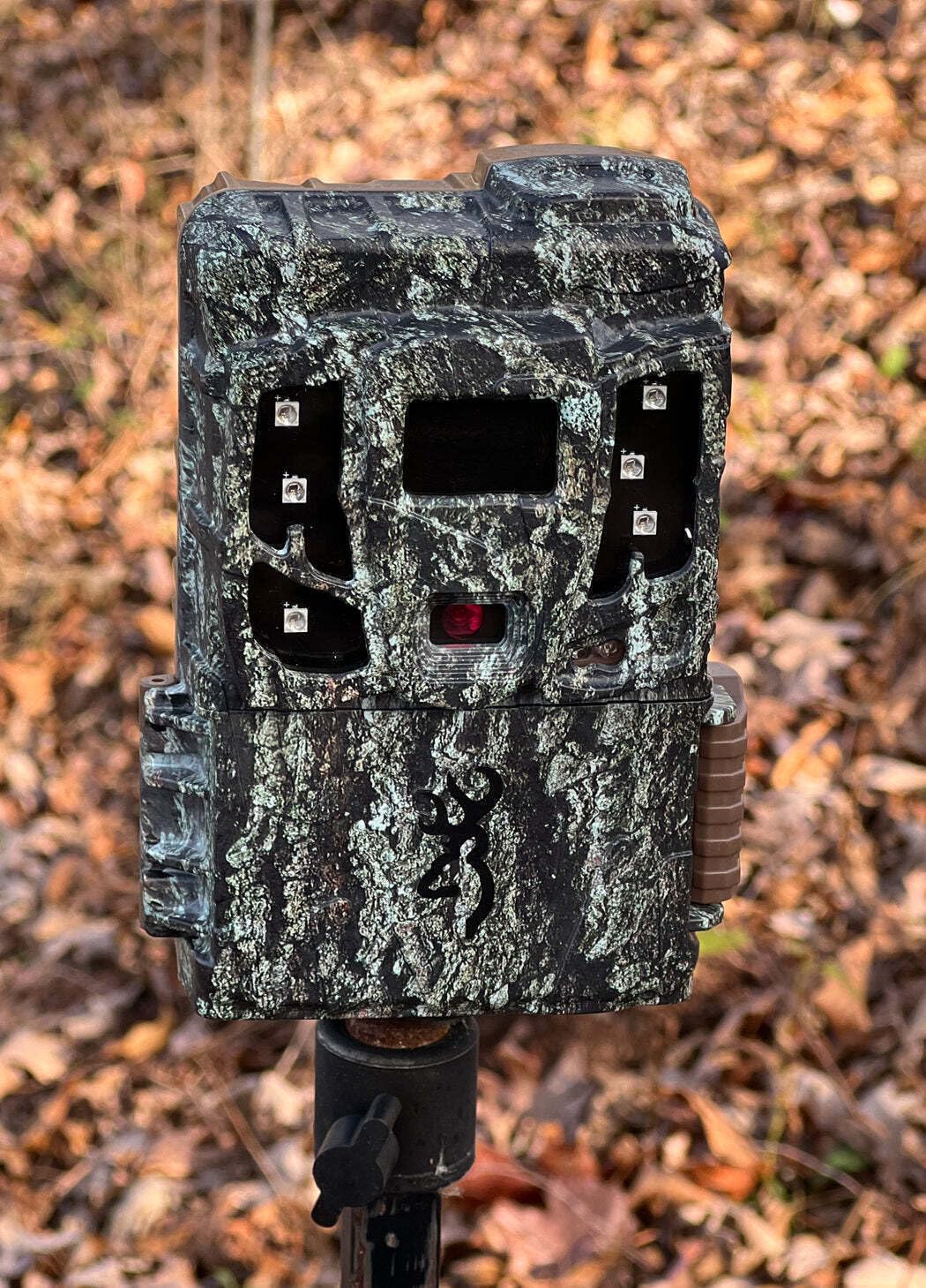 Browning Defender Pro Scout Max Ext GPS-tagged images simplify property mapping.