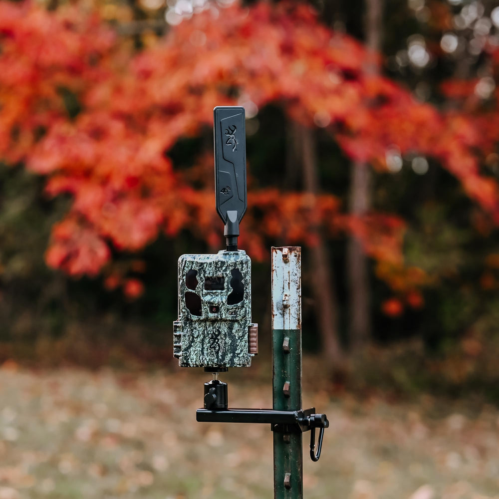 Browning Defender Pro Scout Max in field operation use case