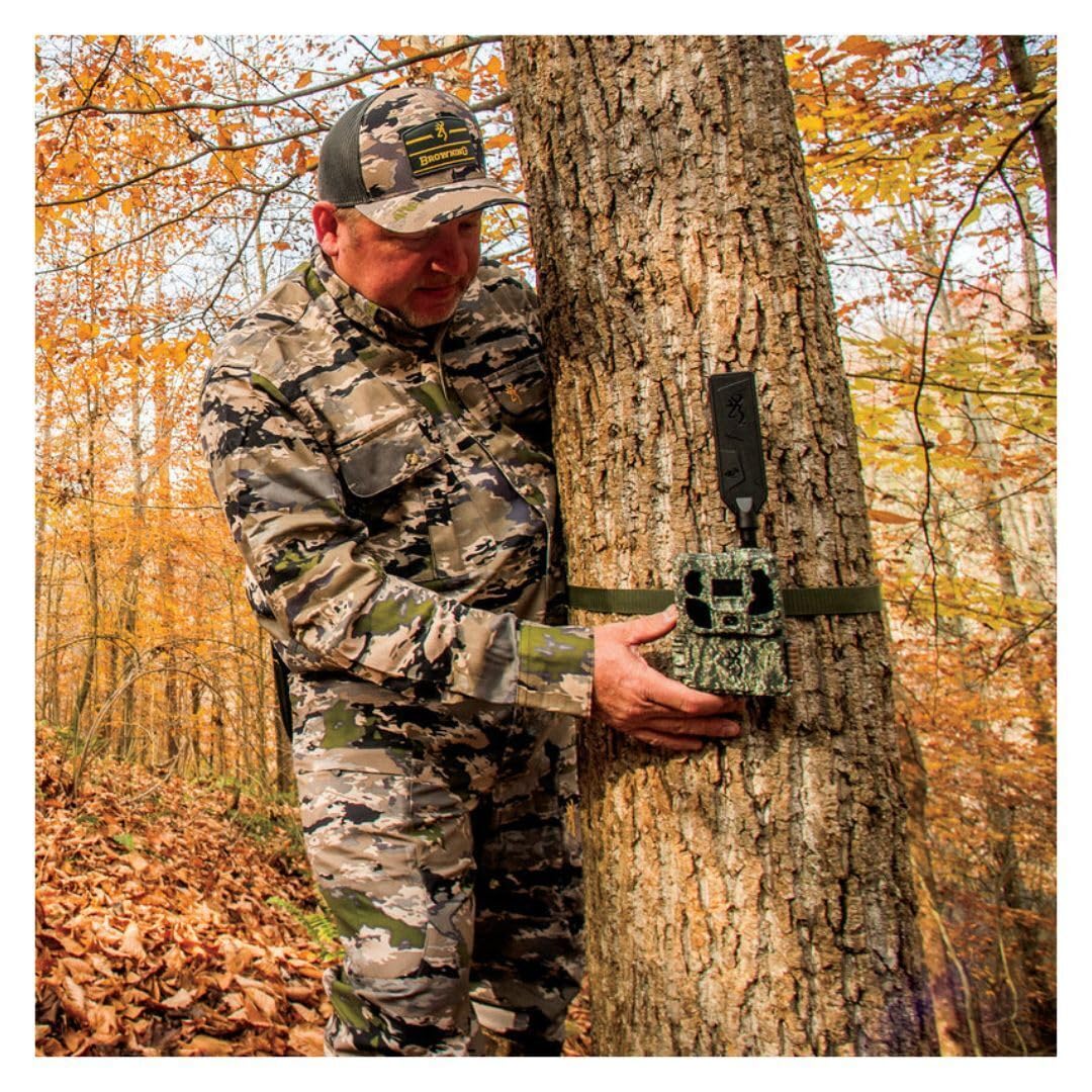Browning Defender Pro Scout Max HD side panel highlights weather resistant shell for remote sites