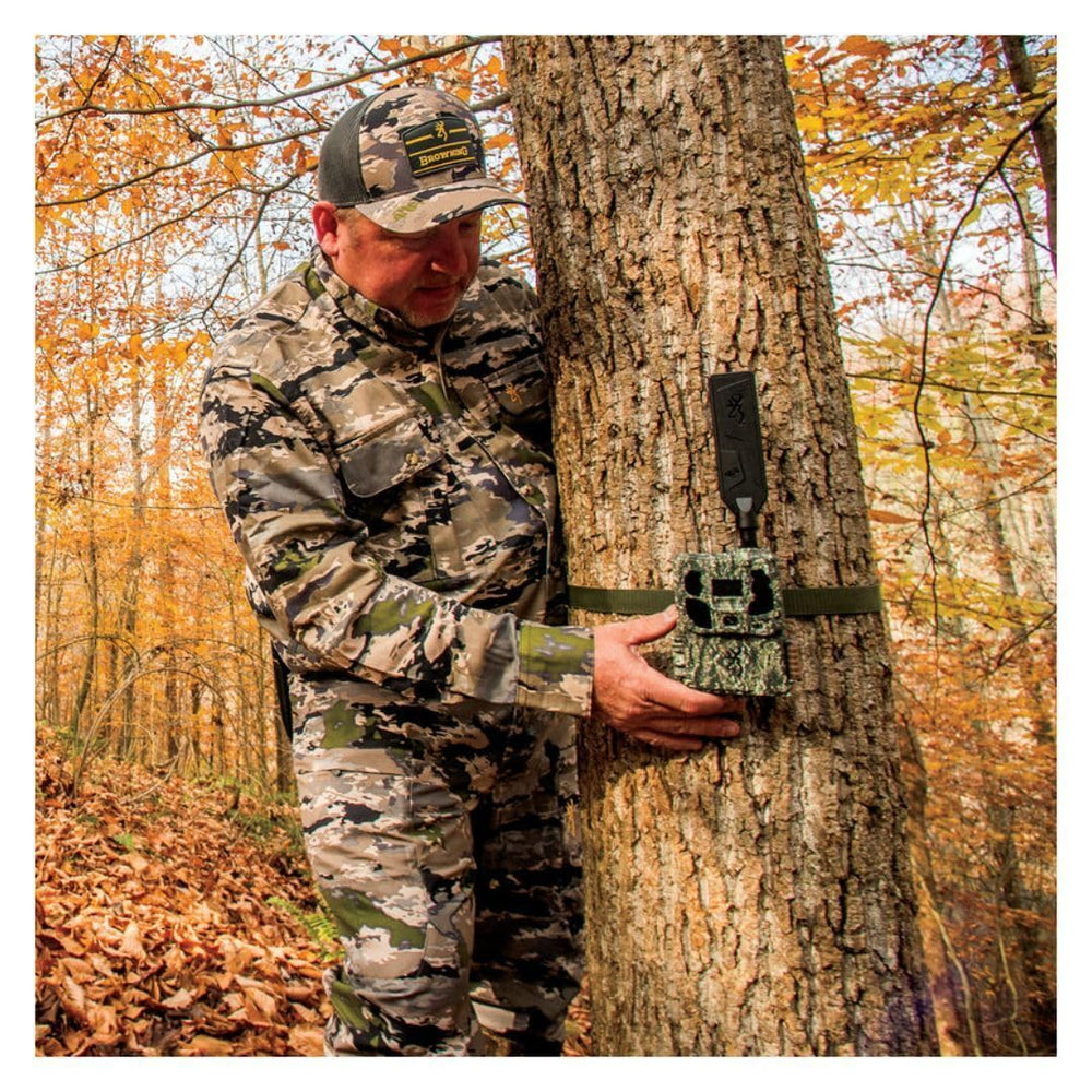Browning Defender Pro Scout Max HD side panel highlights weather resistant shell for remote sites