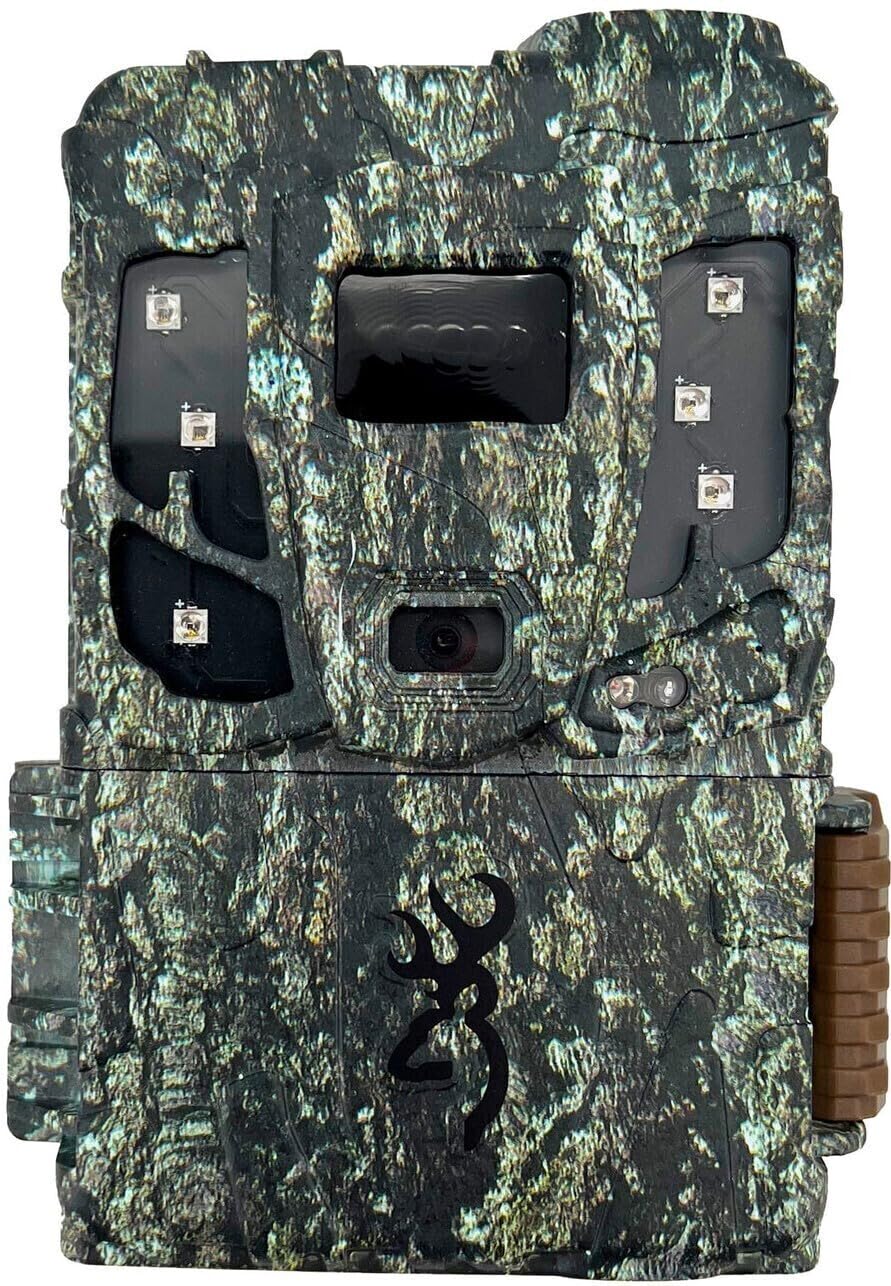 Browning Defender Pro Scout Max captures 22MP images with high detail for property scouting