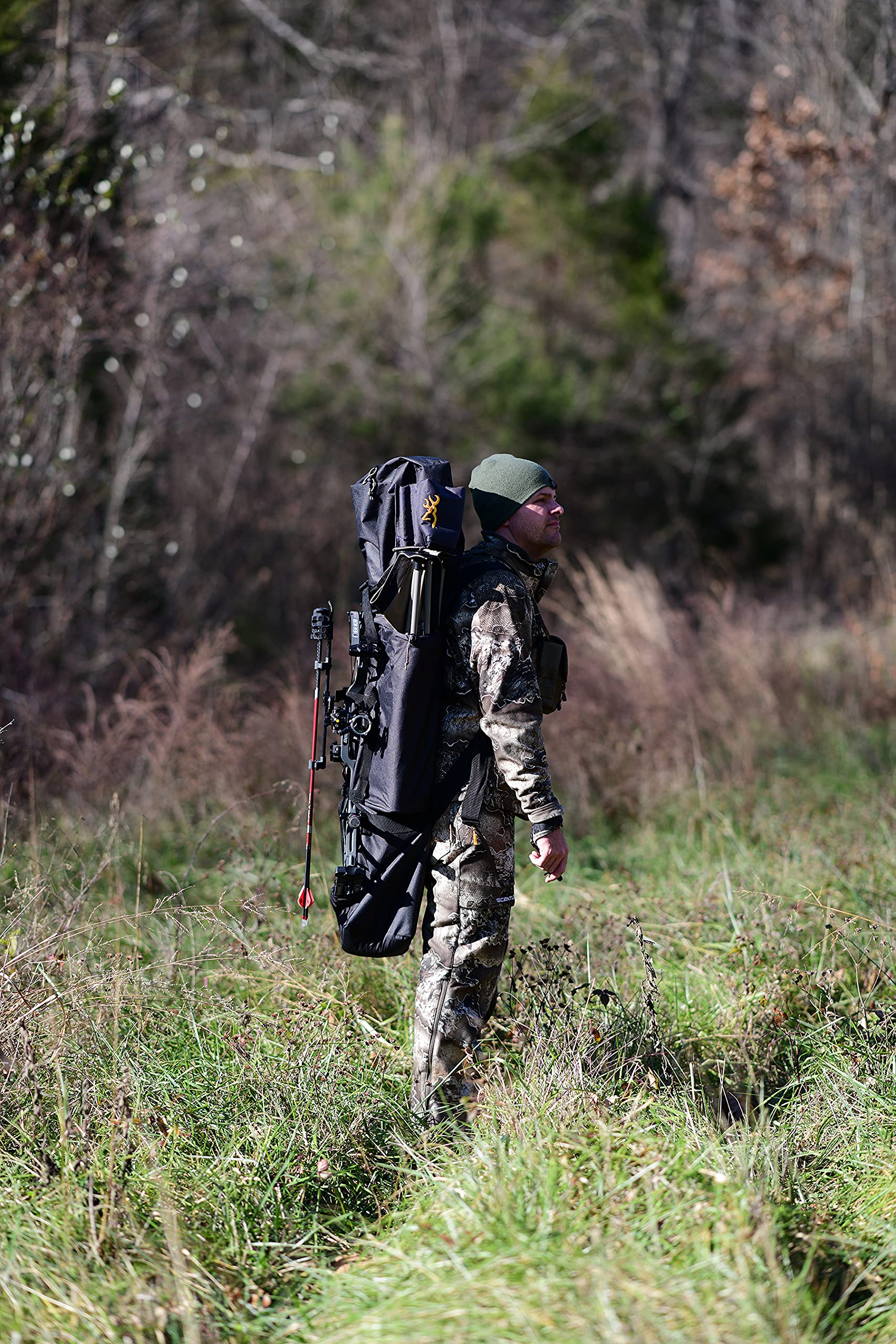 Browning Evade rugged carry bag for easy transport and setup