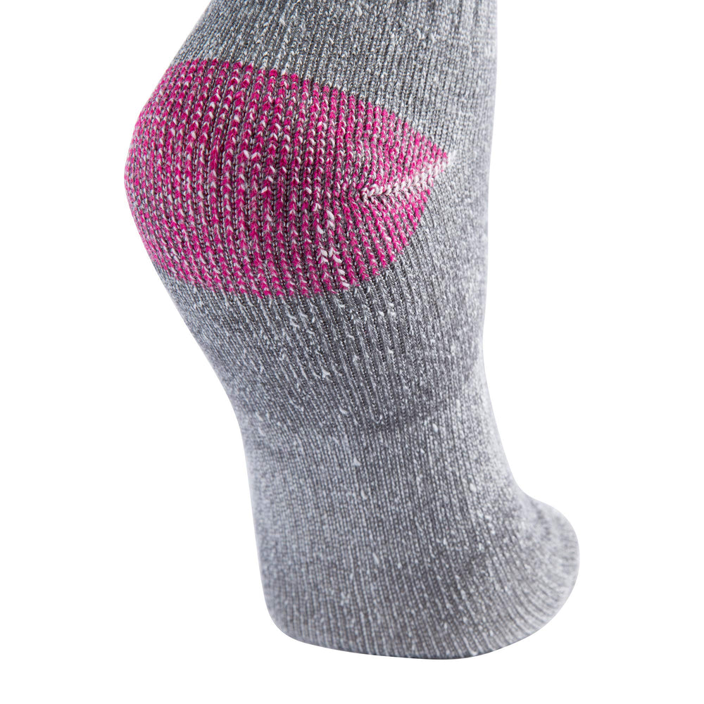 Browning blister-prevention design supports comfortable outdoor use.