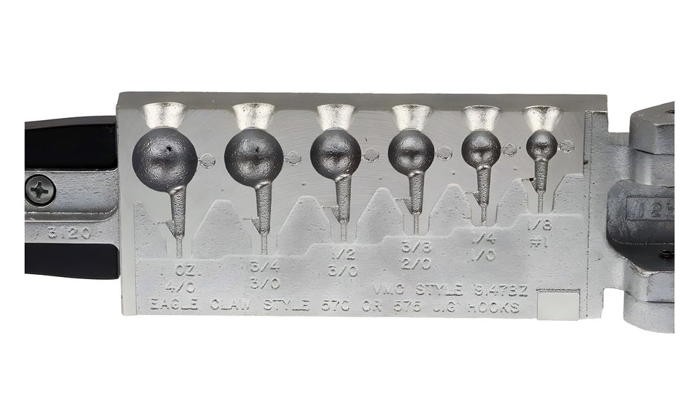 BT Outdoors Do it Mold Round Head Jig 3-4oz balances weight for natural swimming motion.