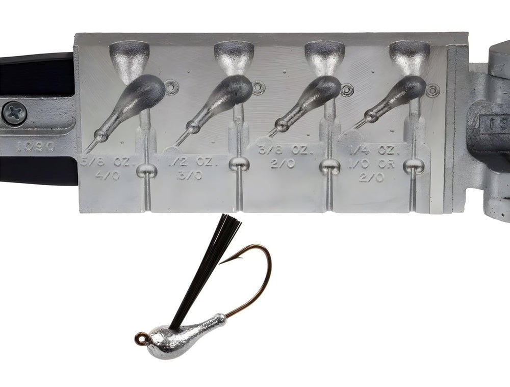 BT Outdoors Do It Mold Weedless Sparkie Jig 1/4oz, ideal for weedless casting and cover navigation