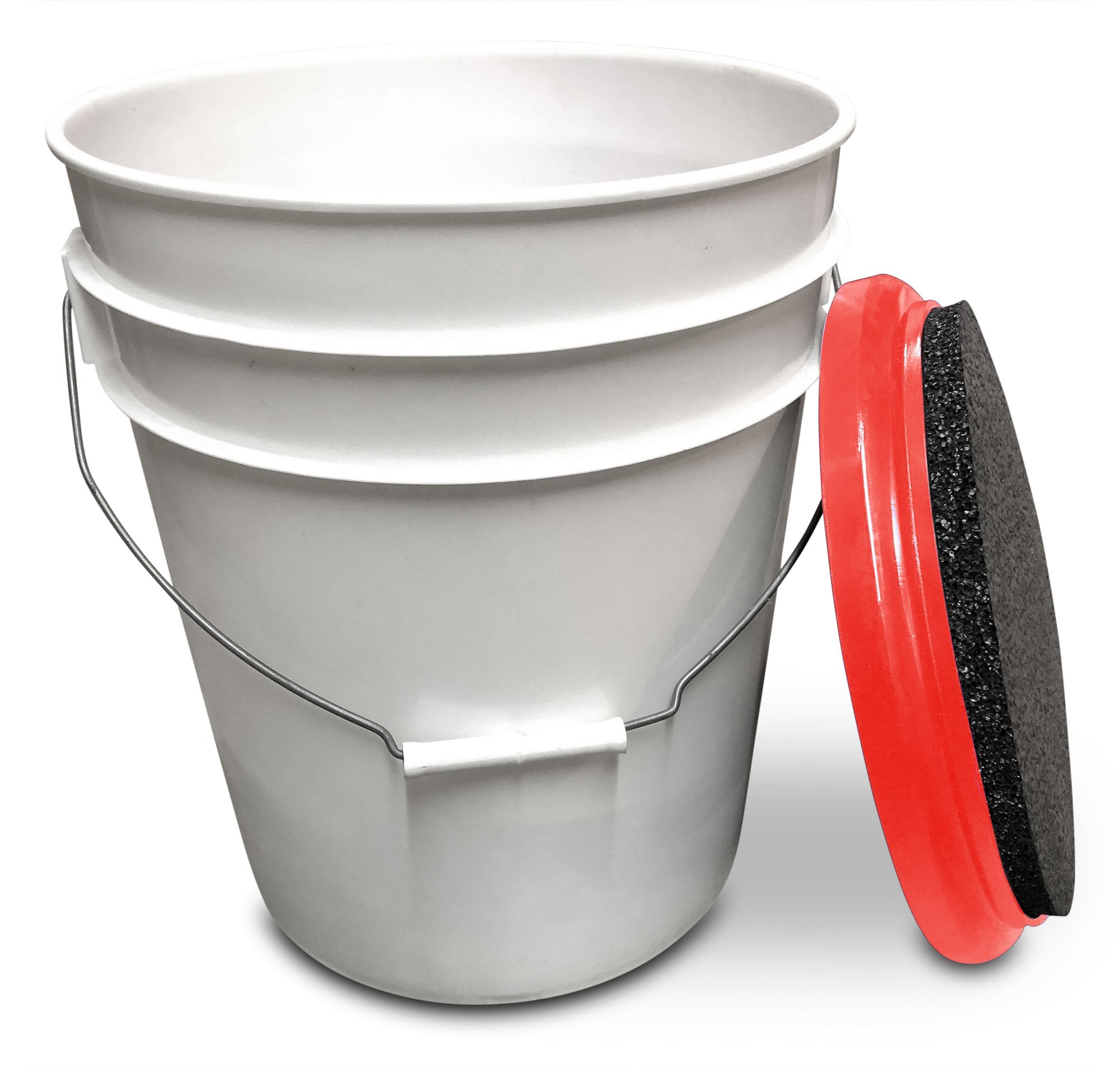 BUCKET PROS padded seat lid on standard bucket for outdoor comfort