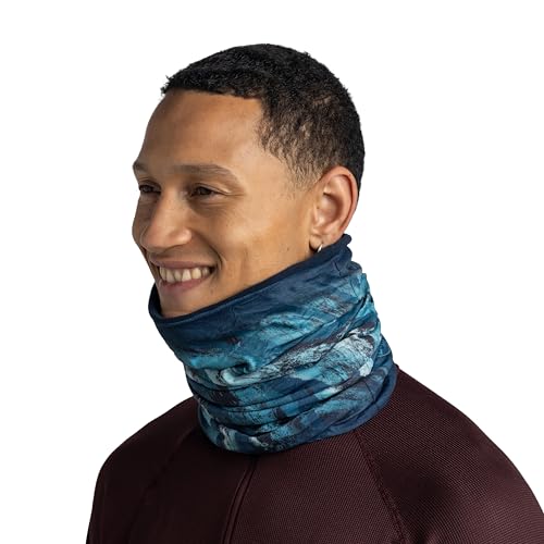 BUFF Polar reversible neckwarmer green, packaged presentation, cozy fleece feel.