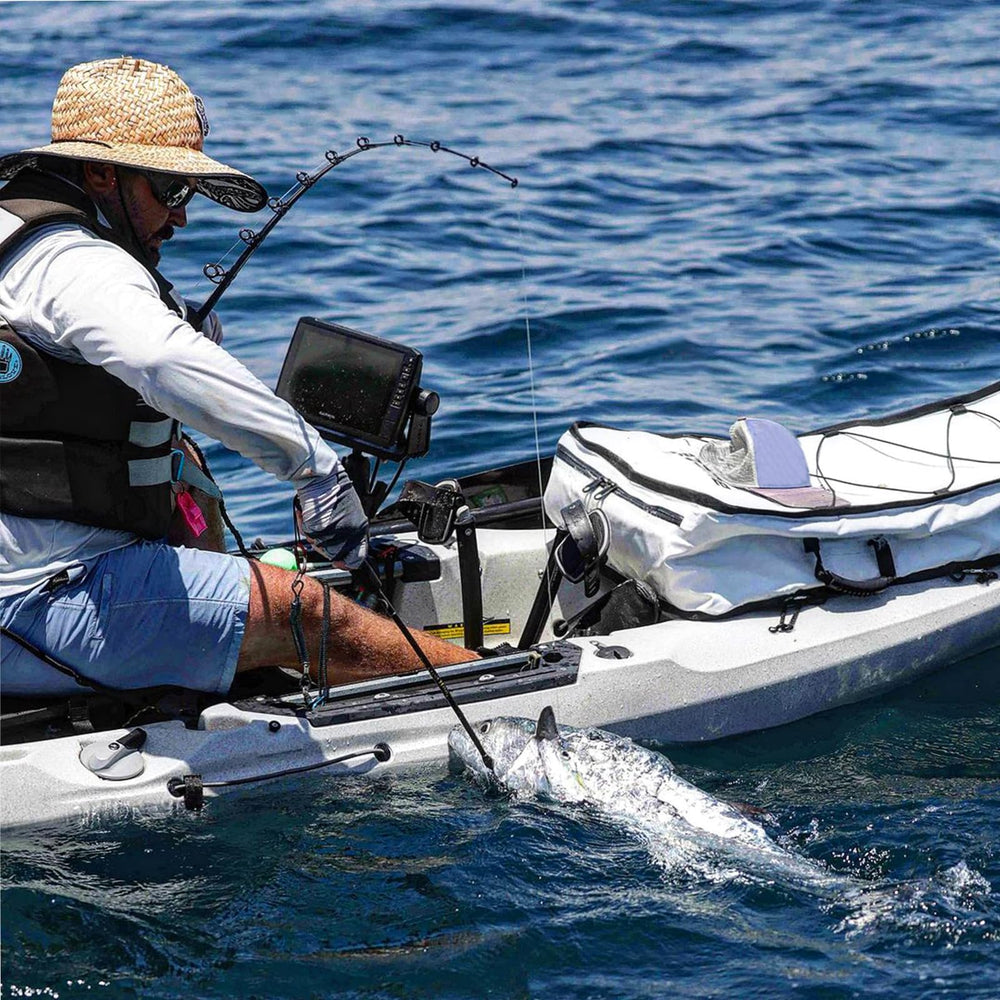 Buffalo Gear detachable shoulder strap eases post-paddle transport.