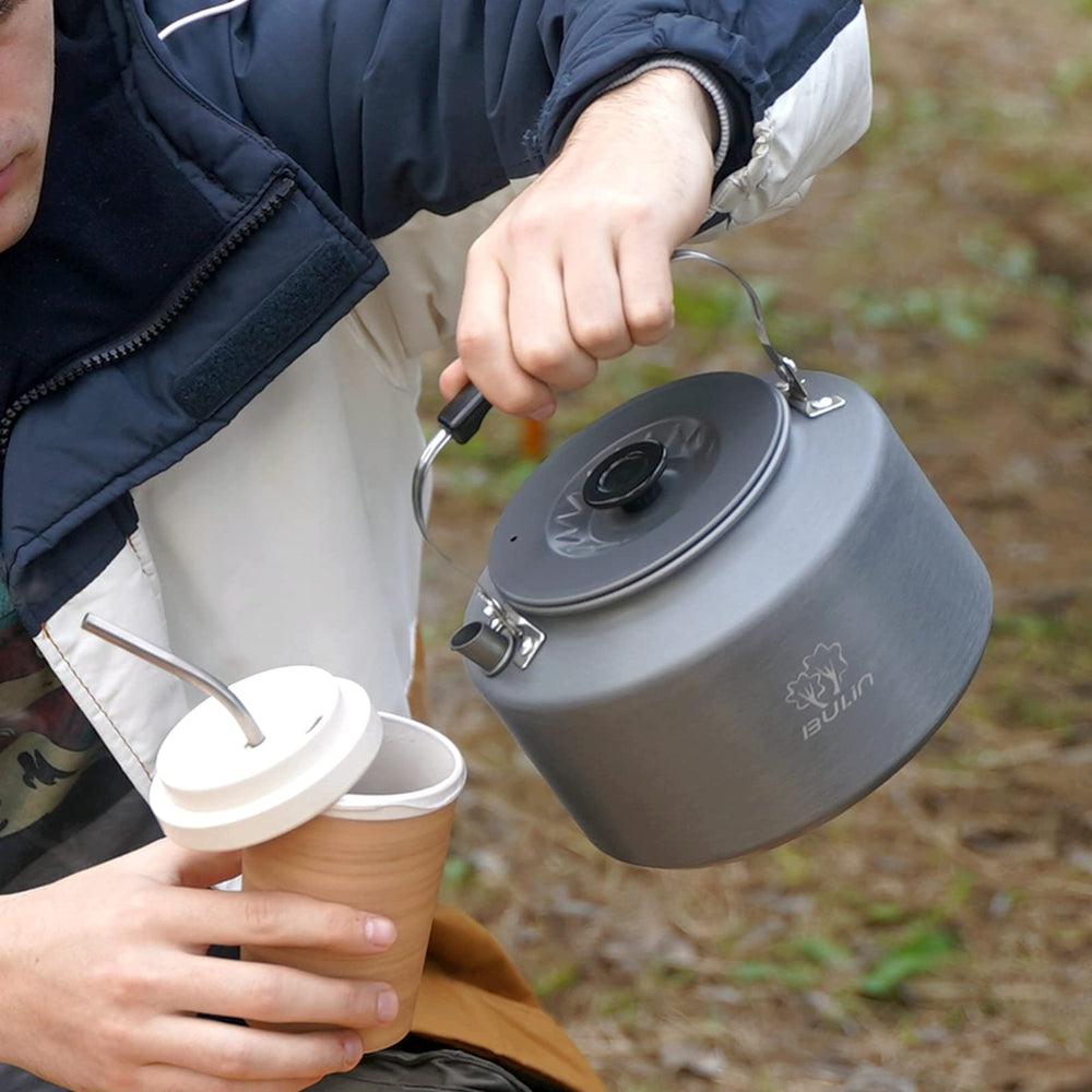 Bulin Camping Kettle steam rising during a rapid boil.