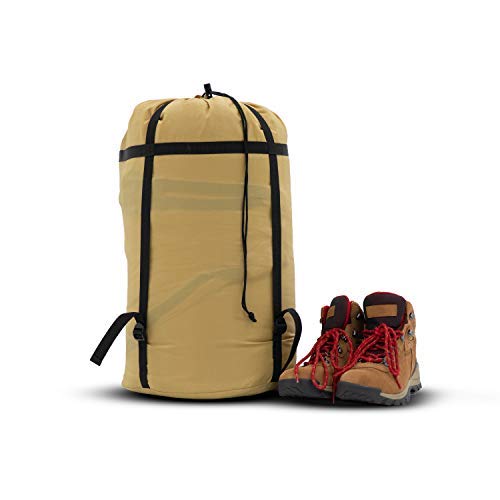 Bushnell 30F built-in pocket keeps valuables secure.