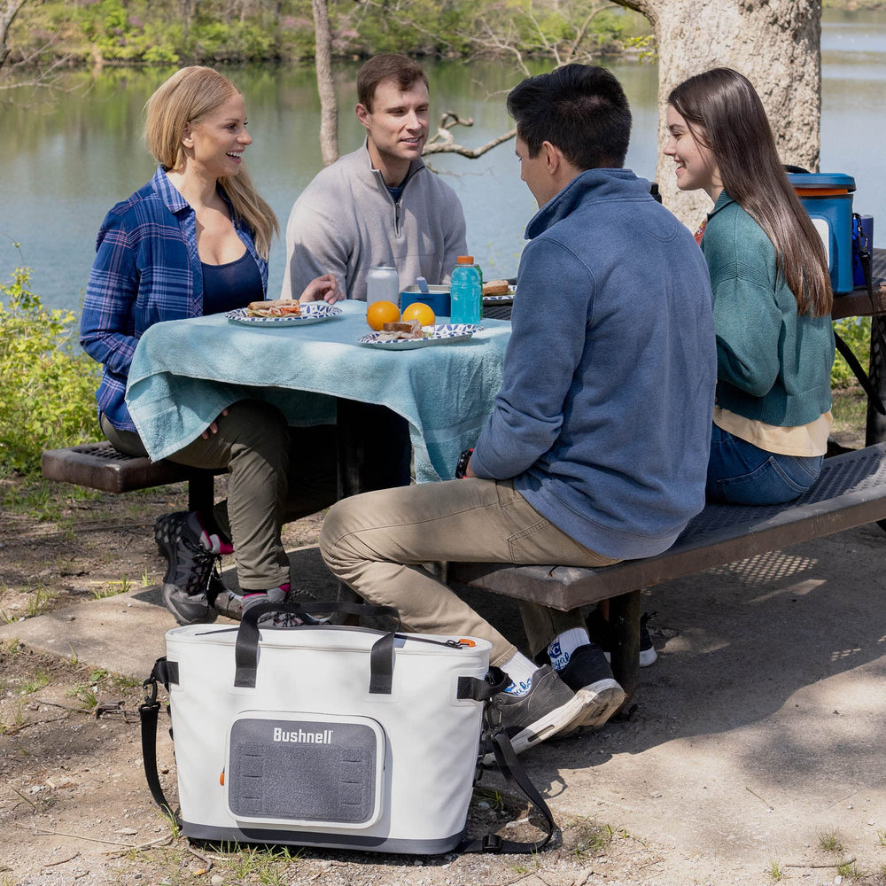 Bushnell Soft Cooler carry handle offers easy transport.