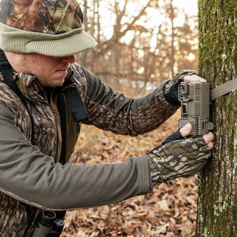 Bushnell Spot-On 18MP weatherproof unit built for rugged outdoor conditions.
