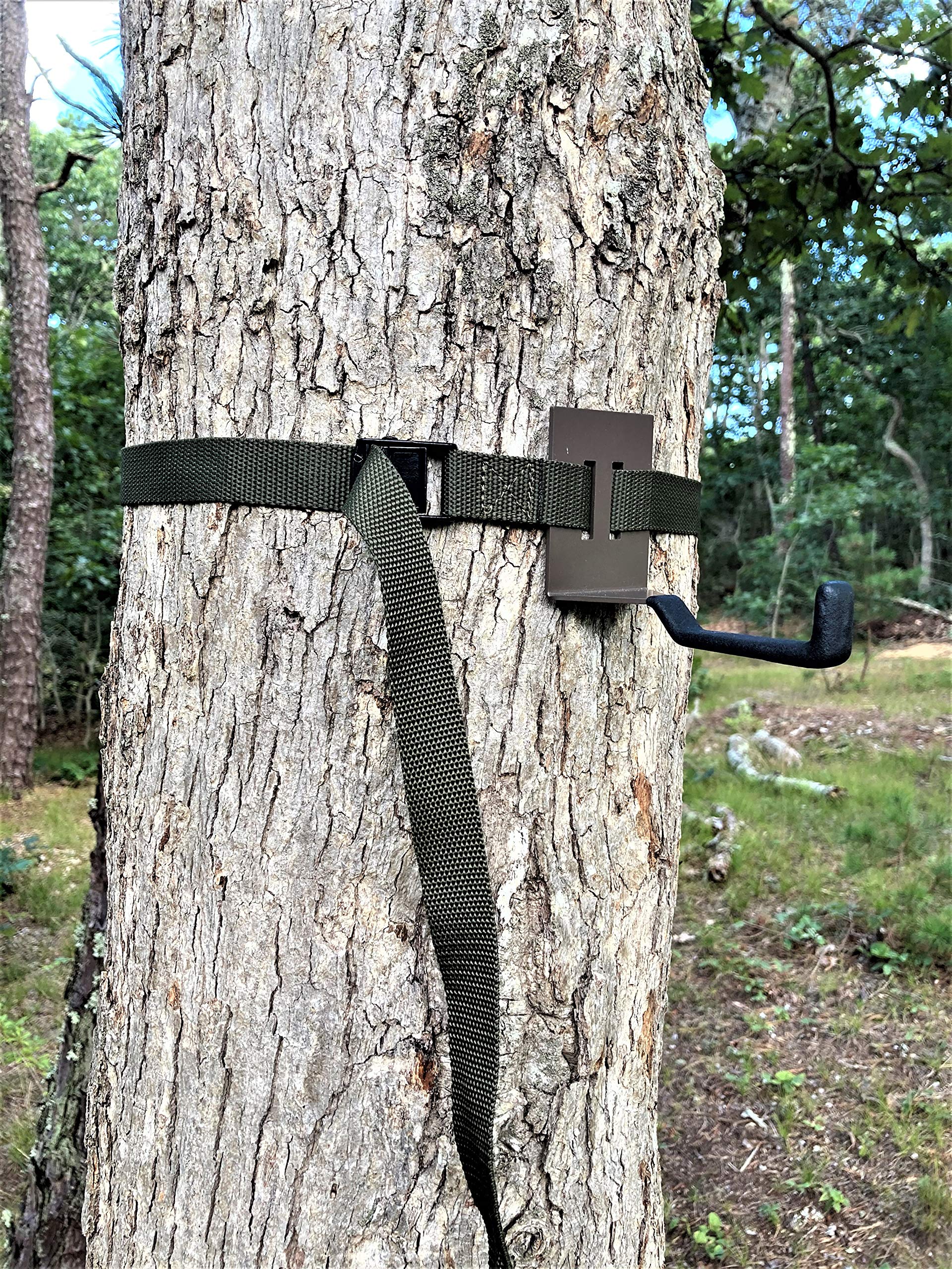 BWD Bow Hanger Mobile Hunter fast, secure setup in seconds.