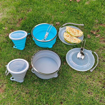 Cagelya outdoor-lifestyle-shot demonstrates an all-in-one camping solution for nature outings.