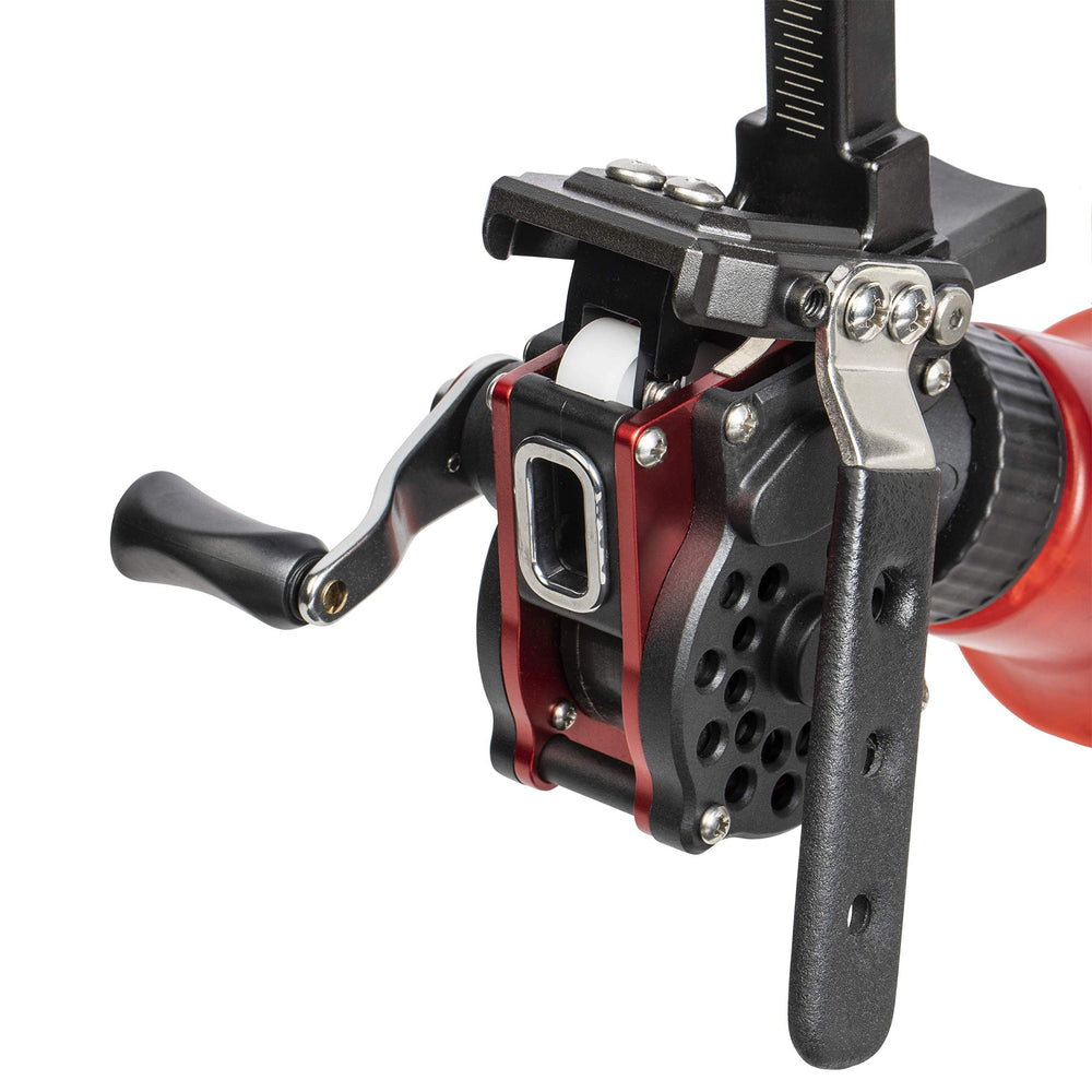 Durable reel body ready for day or night bowfishing sessions.