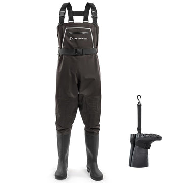 Calamus WaveWalker waders slip-resistant boot-sole demonstrates stable footing on slick surfaces