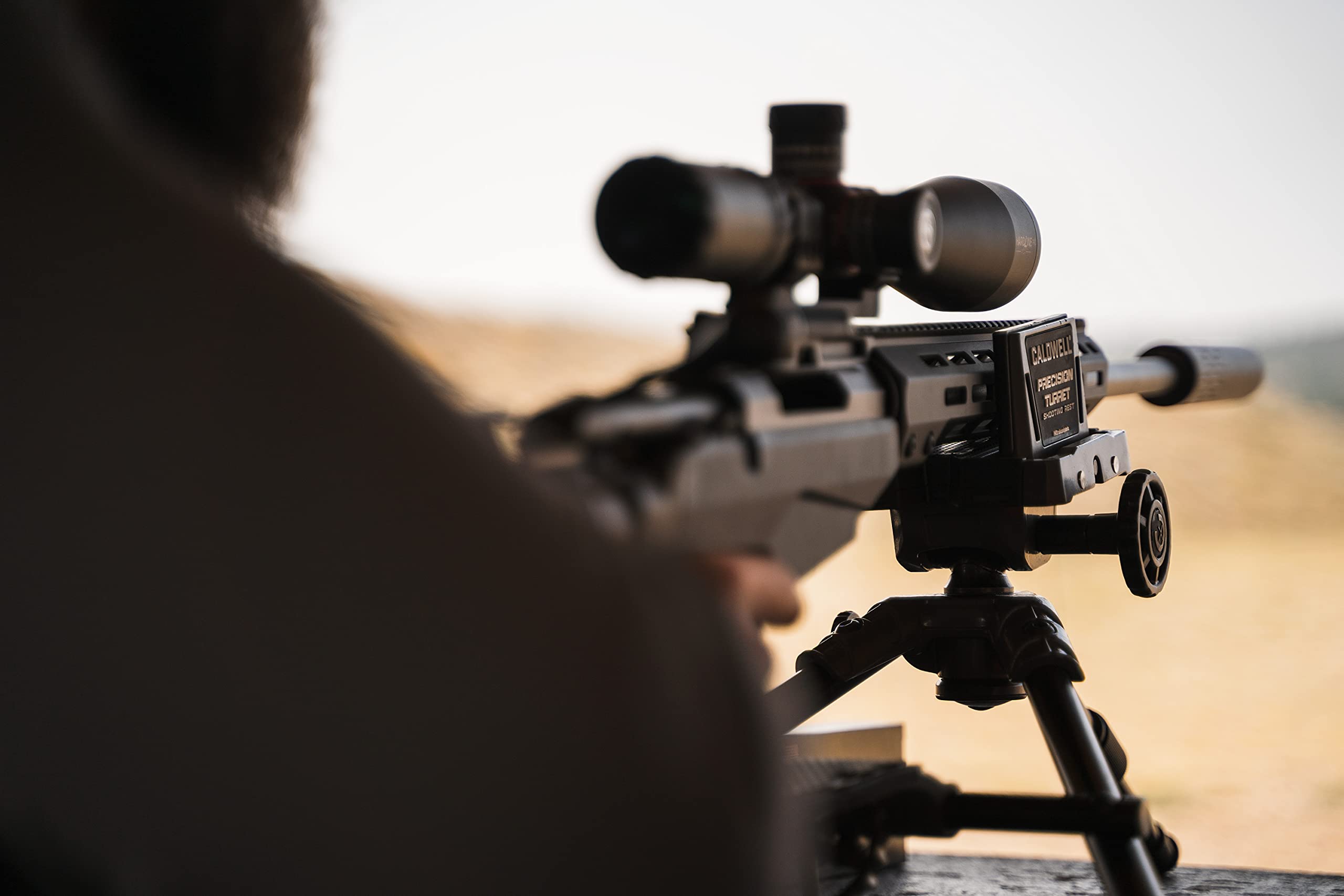 Front clamp and pistol grip attachment are non-marring