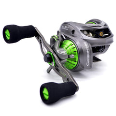 CAMEKOON Carbon 380 baitcasting reel – front view with smoky grey and green accents