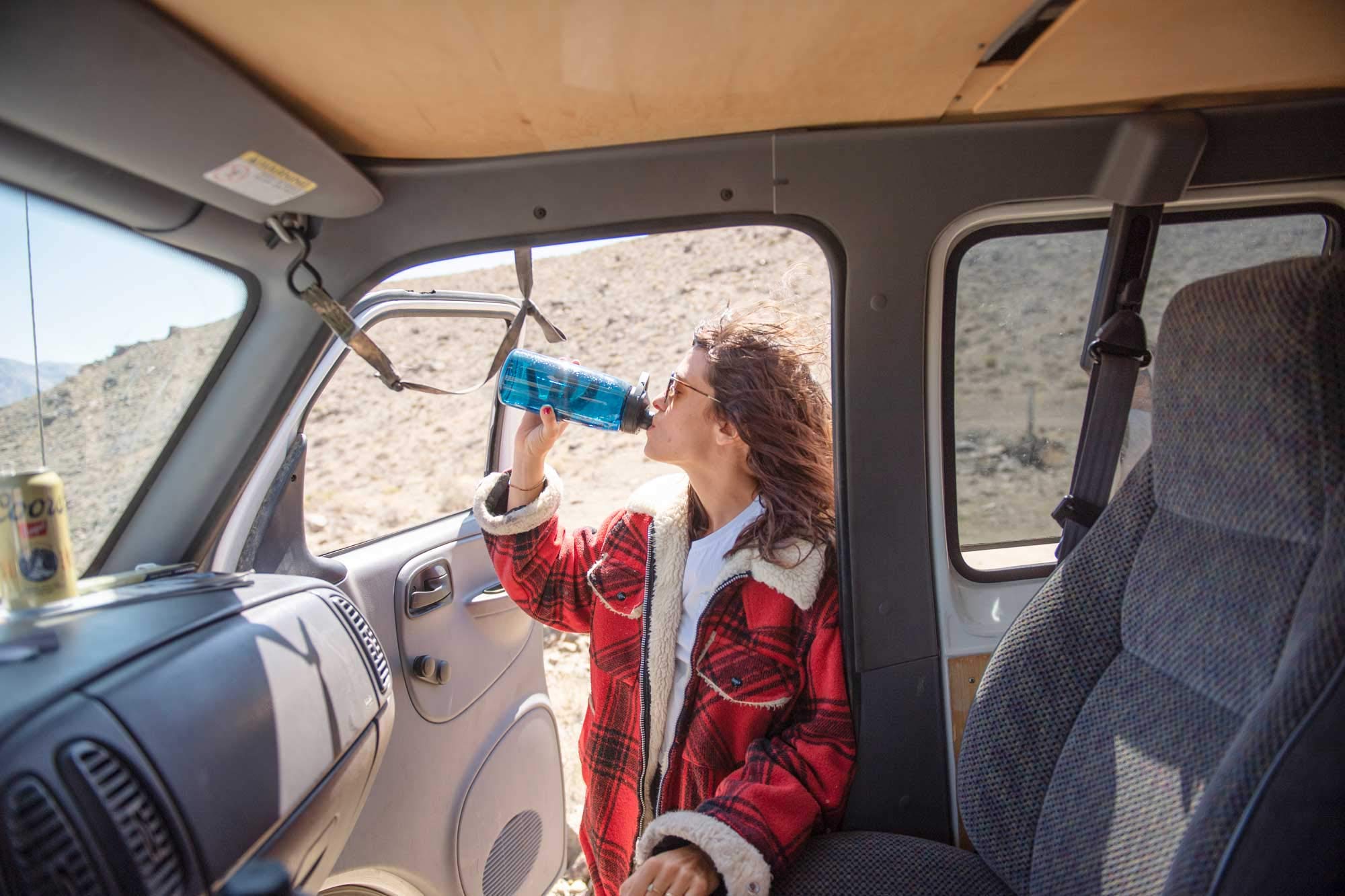 Leak-proof closure ensures spill-free transport during travel